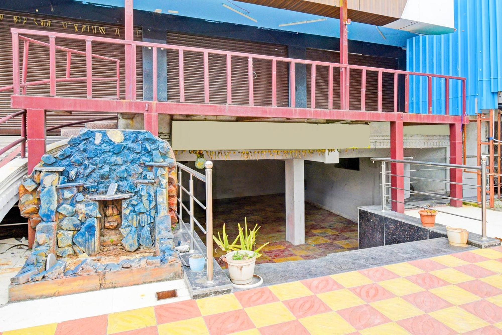 Super Townhouse Mancherial Mancherāl المظهر الخارجي الصورة