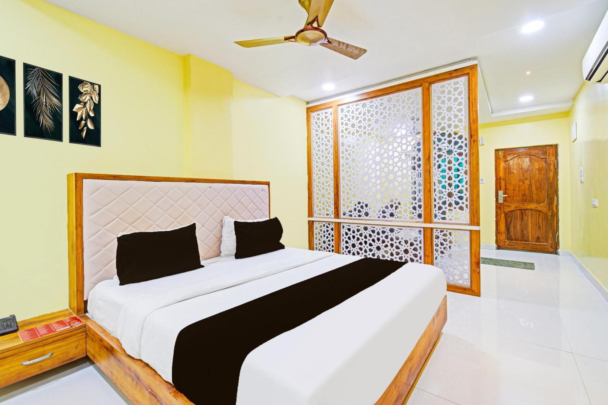 Super Townhouse Mancherial Mancherāl المظهر الخارجي الصورة