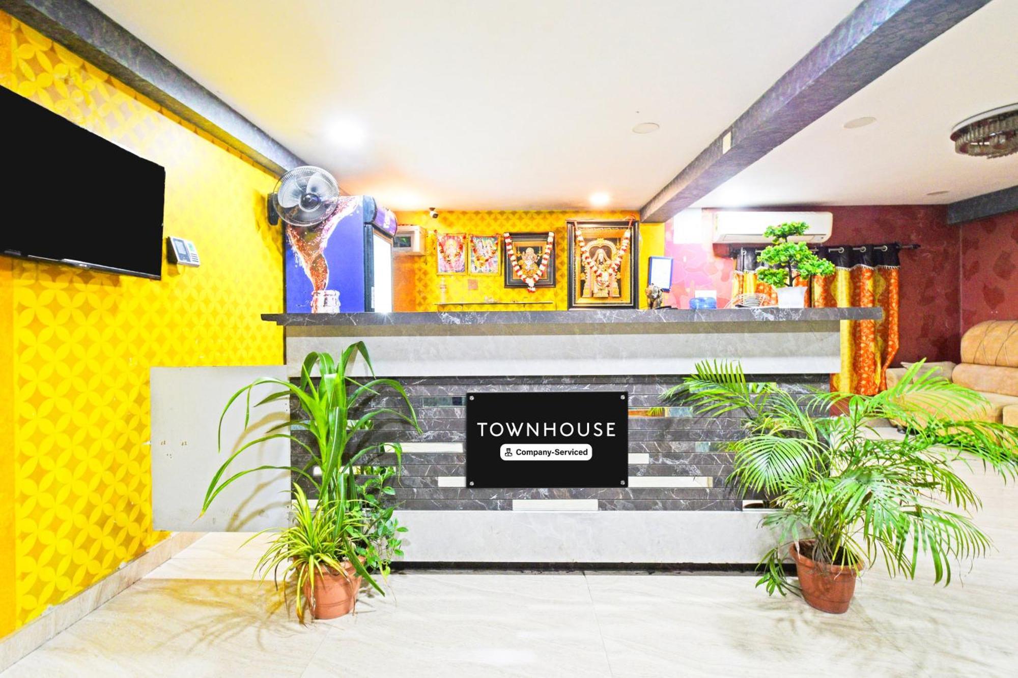 Super Townhouse Mancherial Mancherāl المظهر الخارجي الصورة